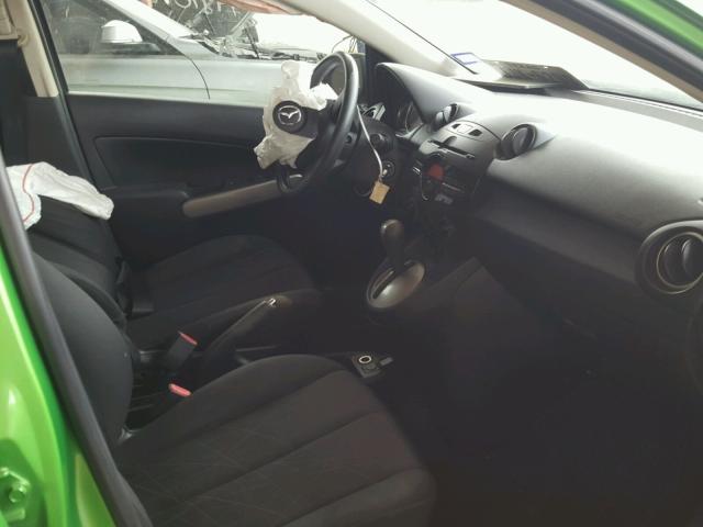 JM1DE1KYXC0139651 - 2012 MAZDA MAZDA2 GREEN photo 5