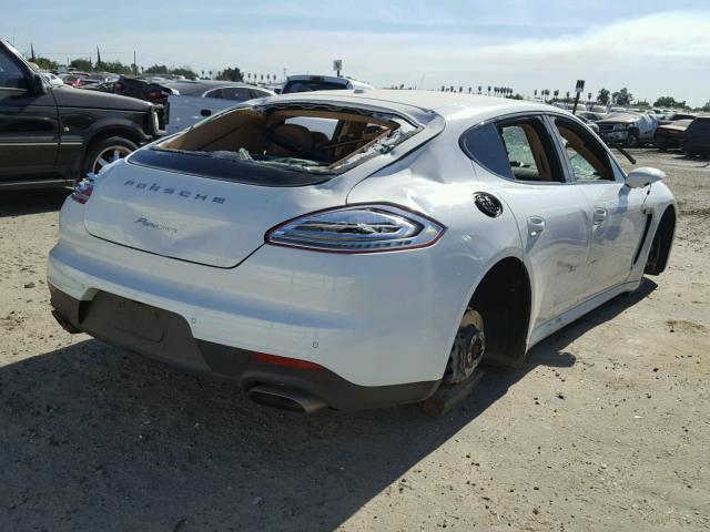 WP0AA2A74GL326868 - 2016 PORSCHE PANAMERA 2 WHITE photo 4