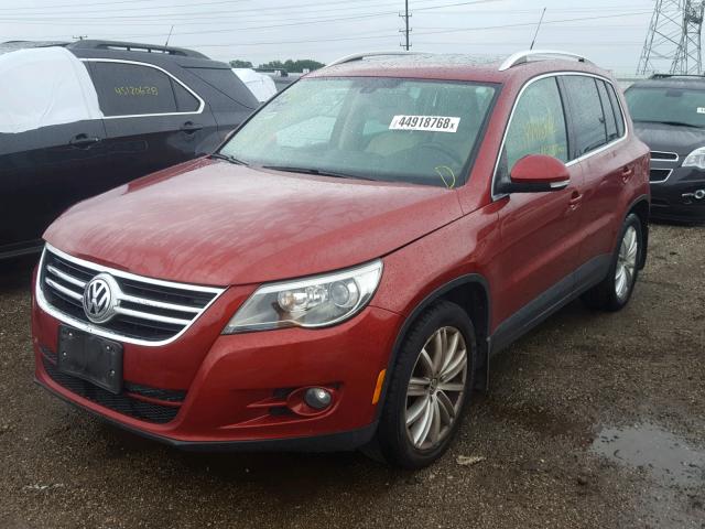 WVGBV75N99W501711 - 2009 VOLKSWAGEN TIGUAN SE RED photo 2