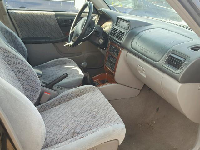 JF1SF6556WG760017 - 1998 SUBARU FORESTER S BLACK photo 5