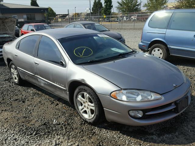 2B3HD56J6WH139155 - 1998 DODGE INTREPID E SILVER photo 1