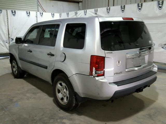 5FNYF3H27BB013826 - 2011 HONDA PILOT SILVER photo 3