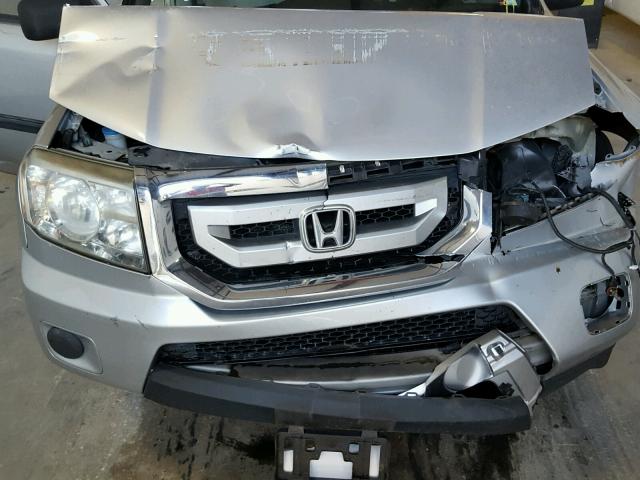 5FNYF3H27BB013826 - 2011 HONDA PILOT SILVER photo 7