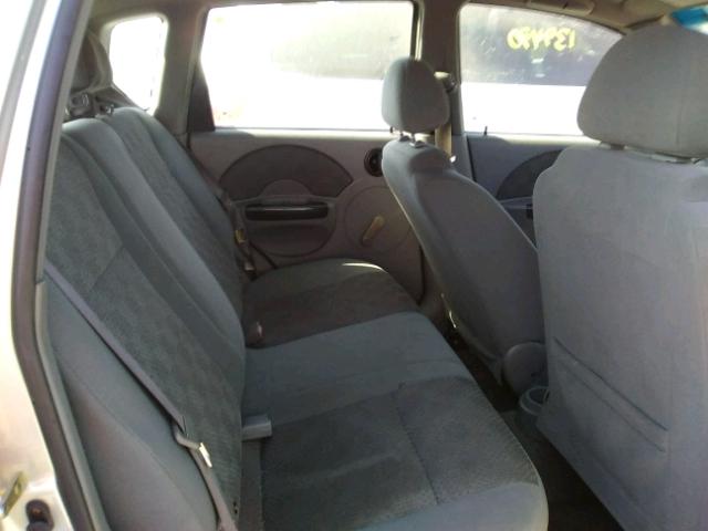 KL1TD62655B462269 - 2005 CHEVROLET AVEO BASE Күміс фото 6