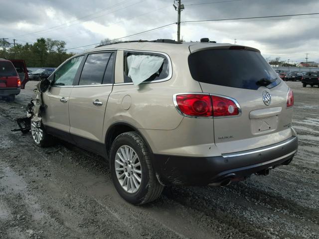 5GAKRBED2BJ364229 - 2011 BUICK ENCLAVE CX GOLD photo 3