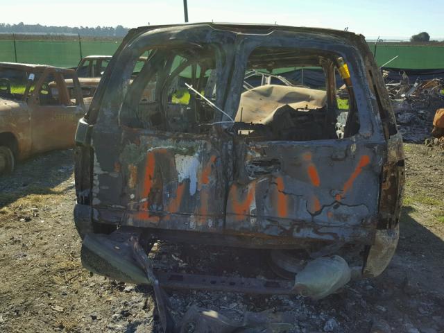 1GNSKBE09BR202512 - 2011 CHEVROLET TAHOE K150 BURN photo 10