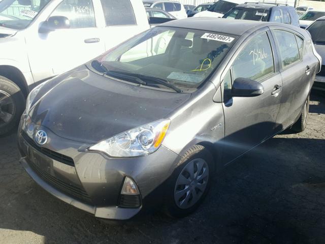 JTDKDTB37D1551094 - 2013 TOYOTA PRIUS C GRAY photo 2