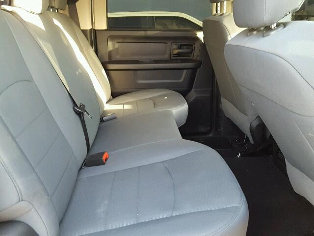 3C6UR5HJ0HG733682 - 2017 RAM 2500 ST WHITE photo 6