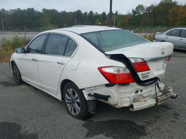 1HGCR2F36DA211527 - 2013 HONDA ACCORD WHITE photo 3