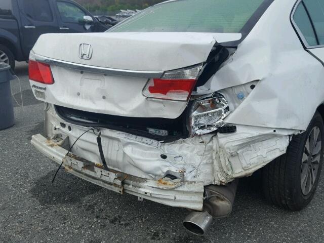 1HGCR2F36DA211527 - 2013 HONDA ACCORD WHITE photo 9