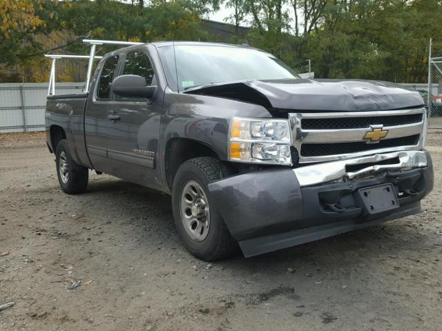 1GCSKREA3AZ260902 - 2010 CHEVROLET SILVERADO GRAY photo 1