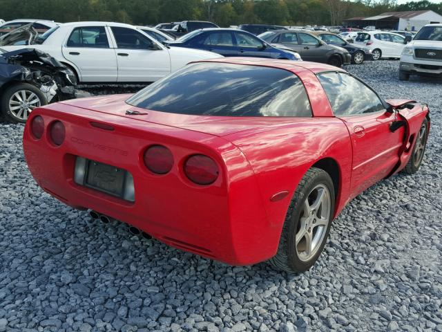 1G1YY22G525119288 - 2002 CHEVROLET CORVETTE RED photo 4