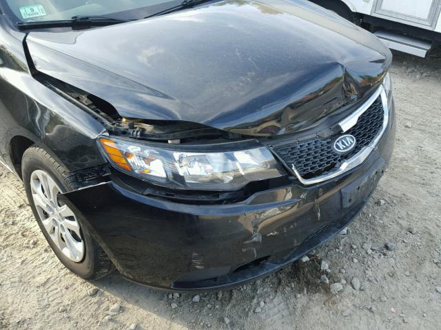 KNAFT4A28C5485162 - 2012 KIA FORTE BLACK photo 9