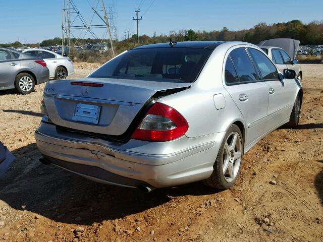 WDBUF56XX9B391580 - 2009 MERCEDES-BENZ E 350 SILVER photo 4