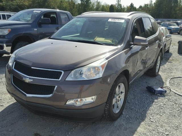 1GNER23D49S147808 - 2009 CHEVROLET TRAVERSE L BROWN photo 2