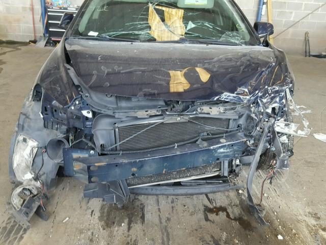 1G1ZH57B69F118089 - 2009 CHEVROLET MALIBU 1LT BLUE photo 9