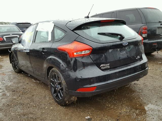 1FADP3K2XGL266735 - 2016 FORD FOCUS SE BLACK photo 3