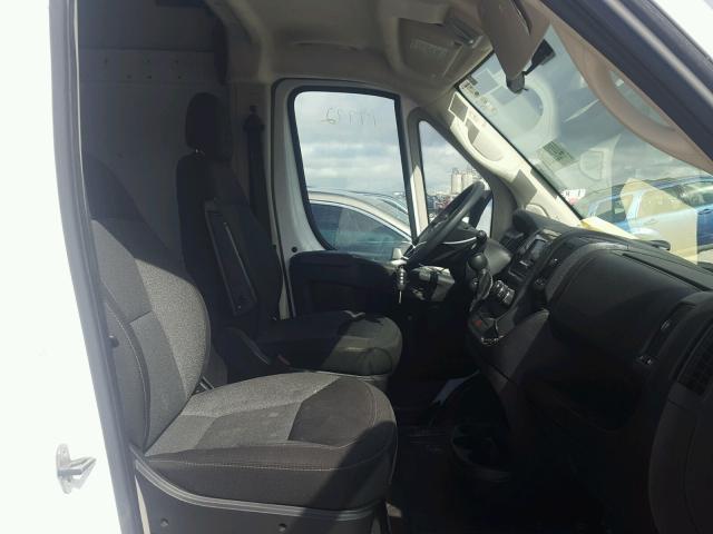 3C6TRVCG5JE113113 - 2018 RAM PROMASTER 白色 照片 5