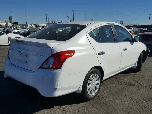 3N1CN7AP7GL918136 - 2016 NISSAN VERSA S WHITE photo 4