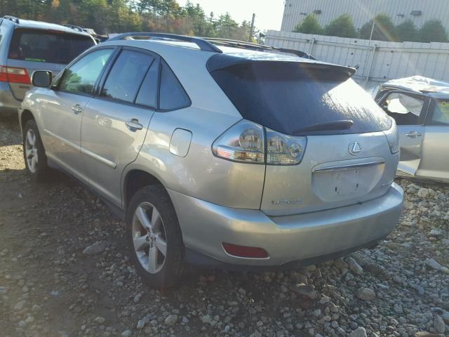 2T2HA31U05C082209 - 2005 LEXUS RX 330 SILVER photo 3