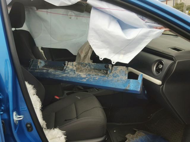 JTNKARJE6HJ552687 - 2017 TOYOTA COROLLA IM BLUE photo 5