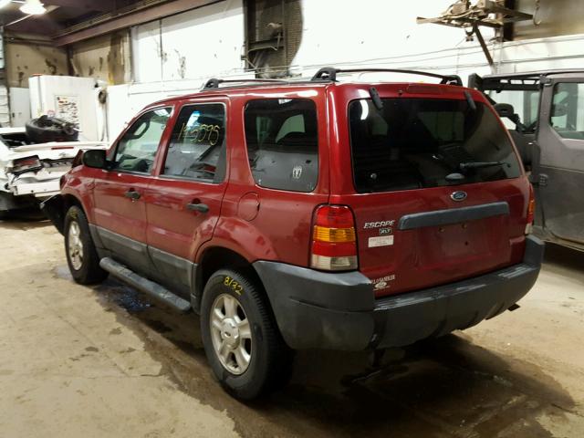 1FMYU93163KC76199 - 2003 FORD ESCAPE XLT RED photo 3