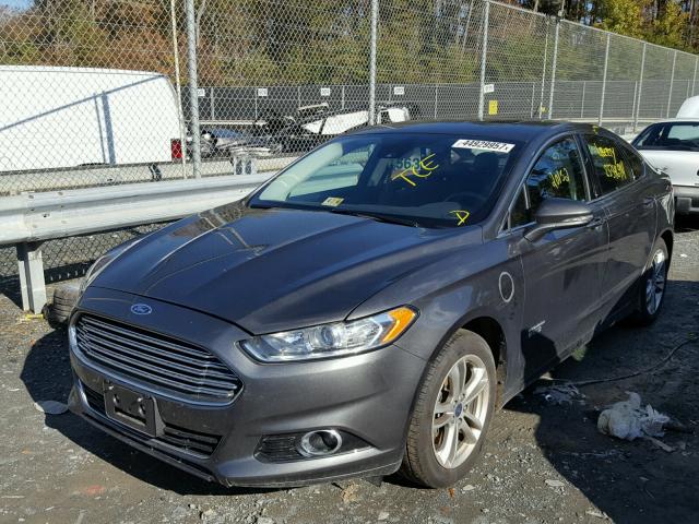 3FA6P0SU2GR231567 - 2016 FORD FUSION TIT GRAY photo 2