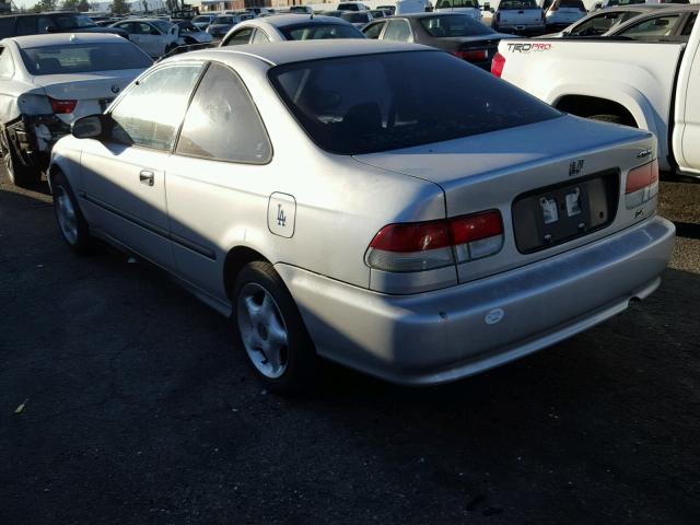 1HGEJ622XYL033846 - 2000 HONDA CIVIC DX SILVER photo 3