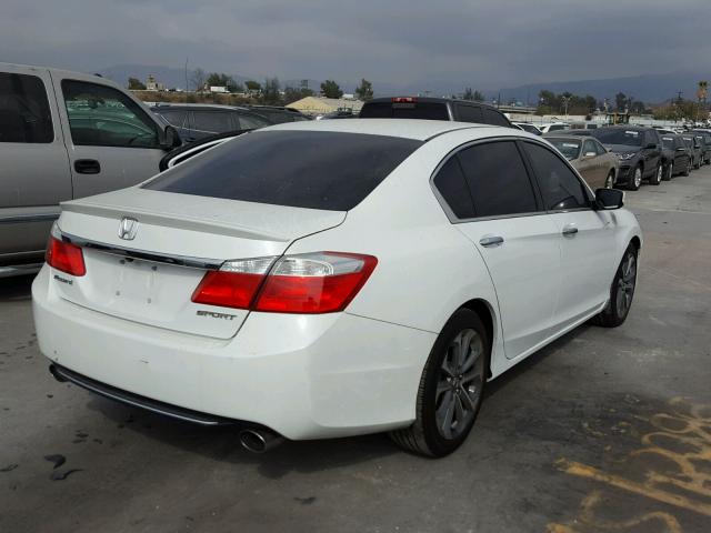 1HGCR2F57FA137586 - 2015 HONDA ACCORD SPO WHITE photo 4