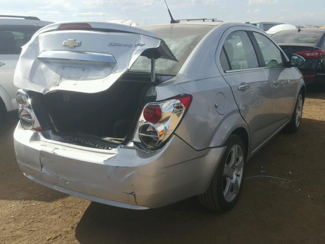 1G1JE5SB4D4106637 - 2013 CHEVROLET SONIC SILVER photo 4