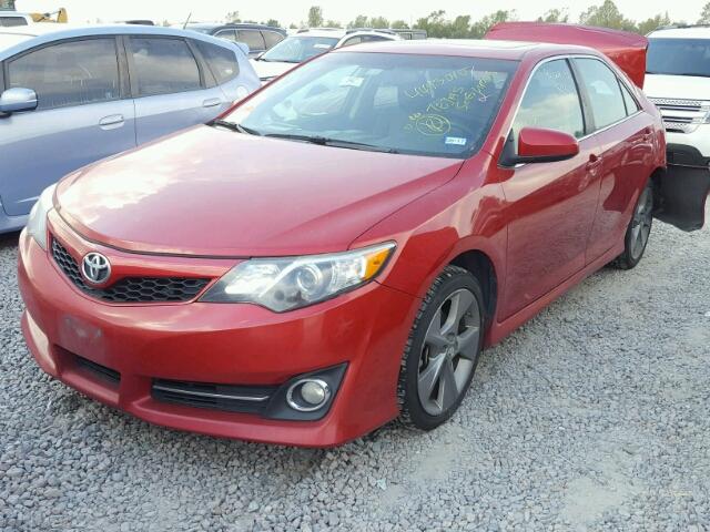 4T1BF1FK3CU619545 - 2012 TOYOTA CAMRY BASE RED photo 2