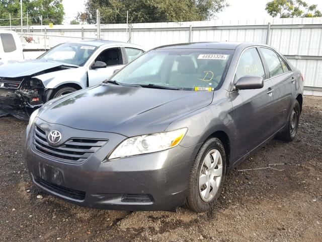 4T1BE46K27U185676 - 2007 TOYOTA CAMRY LE A GRAY photo 2