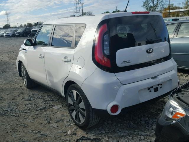 KNDJX3A5XF7213338 - 2015 KIA SOUL WHITE photo 3