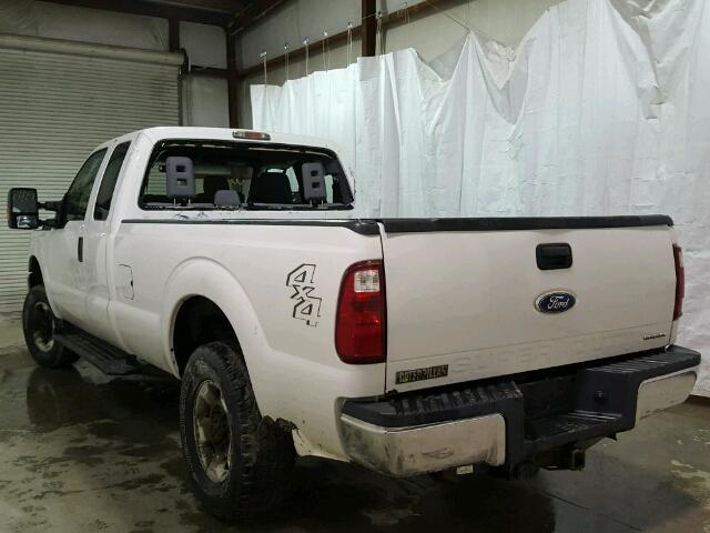 1FT7X2B69CEB60358 - 2012 FORD F250 SUPER WHITE photo 3