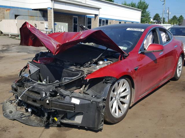 5YJSA1E23HF190346 - 2017 TESLA MODEL S RED photo 2
