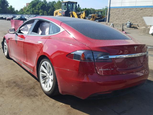 5YJSA1E23HF190346 - 2017 TESLA MODEL S RED photo 3
