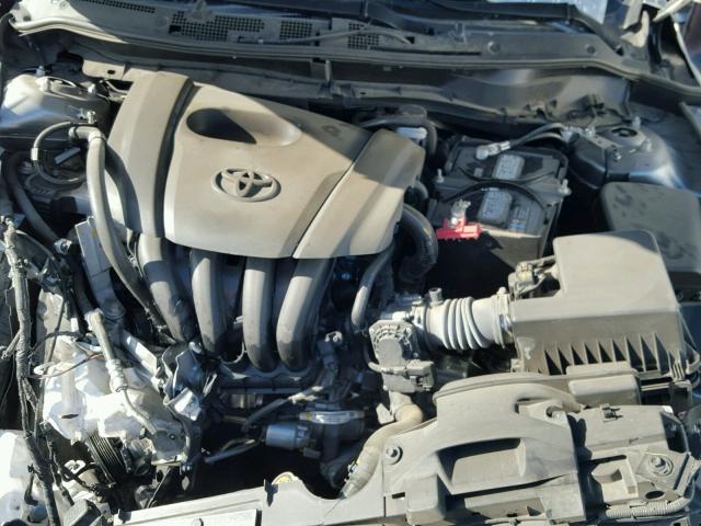 3MYDLBZV8GY140737 - 2016 TOYOTA SCION IA SILVER photo 7