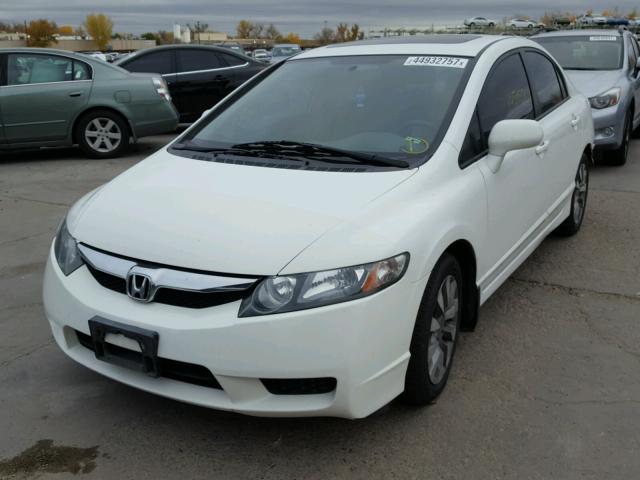 19XFA16839E034271 - 2009 HONDA CIVIC EX WHITE photo 2