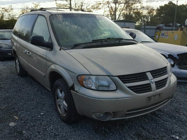 2D4GP44LX6R649988 - 2006 DODGE GRAND CARA BEIGE photo 1