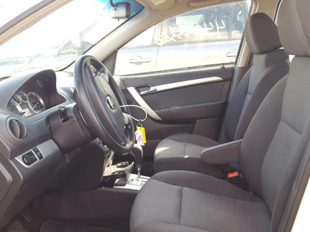 KL1TD5DE3BB140742 - 2011 CHEVROLET AVEO LS WHITE photo 5