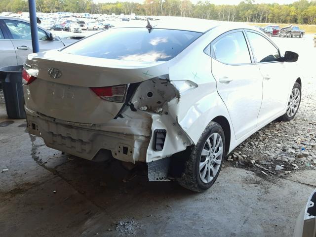 5NPDH4AE4BH024738 - 2011 HYUNDAI ELANTRA GL WHITE photo 4