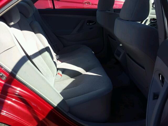 4T1BF3EK7BU183049 - 2011 TOYOTA CAMRY BASE RED photo 6