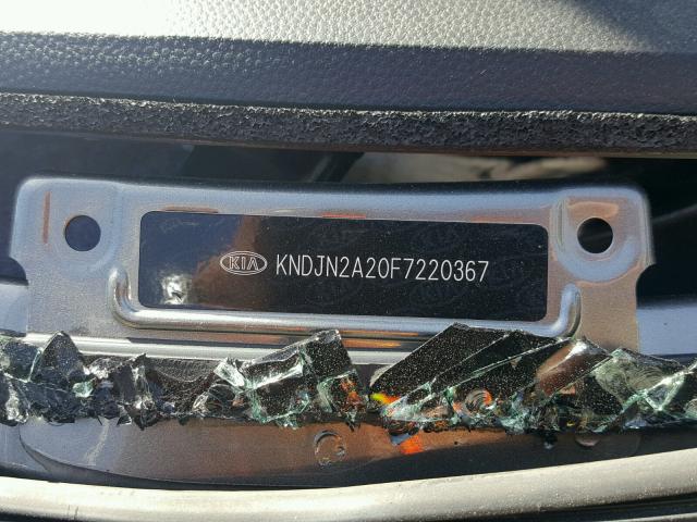 KNDJN2A20F7220367 - 2015 KIA SOUL SILVER photo 10