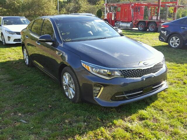 5XXGU4L35JG206561 - 2018 KIA OPTIMA GRAY photo 1