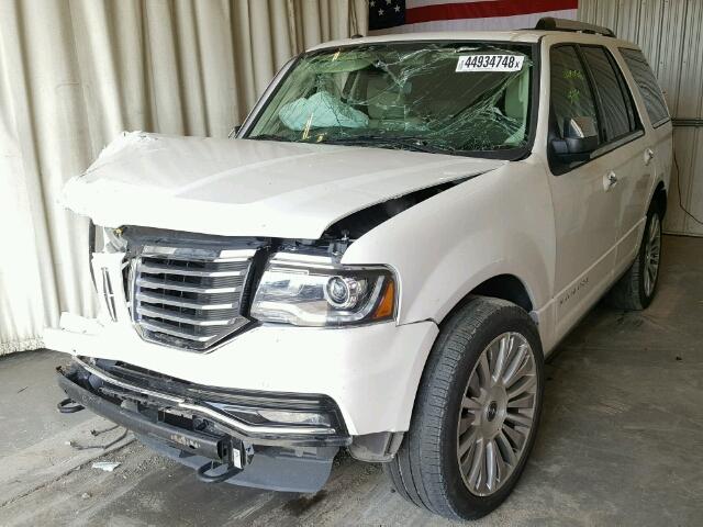 5LMJJ2JT2FEJ10168 - 2015 LINCOLN NAVIGATOR WHITE photo 2