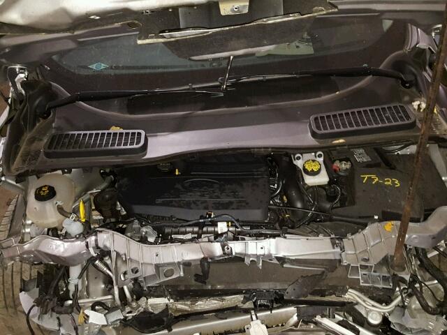 1FMCU0GD2HUA19904 - 2017 FORD ESCAPE SE 银色 照片 7