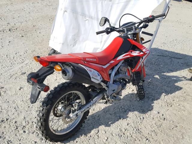 MLHMD4410H5001158 - 2017 HONDA CRF250 L RED photo 4