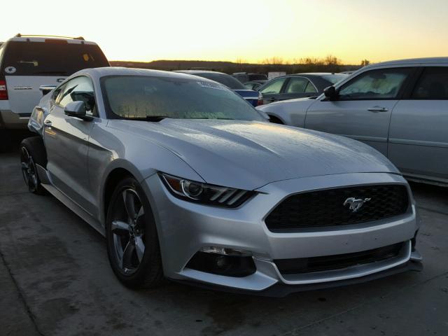 1FA6P8AM7G5231566 - 2016 FORD MUSTANG SILVER photo 1