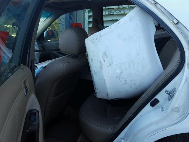 1HGCG16592A017380 - 2002 HONDA ACCORD WHITE photo 6