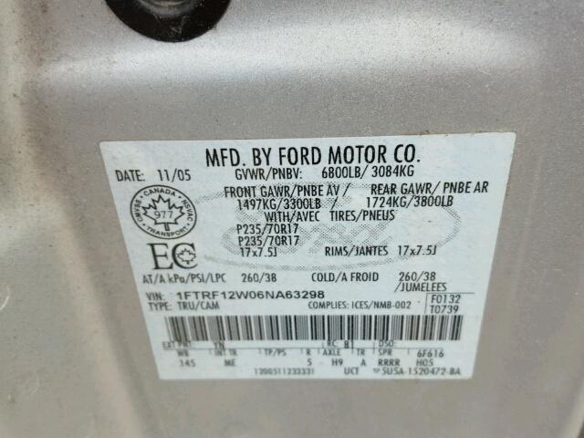 1FTRF12W06NA63298 - 2006 FORD F150 SILVER photo 10